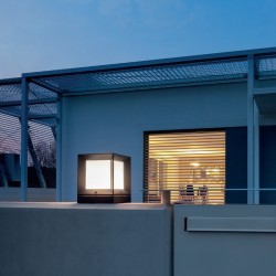 Sloupkové svítidlo Landmark, tmavá hnědá